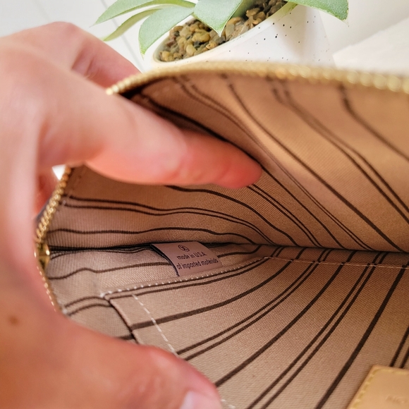 🍁 LOUIS VUITTON Neverfull Monogram GM/MM Clutch/ Wristlet/ Crossbody - Picture 13 of 16